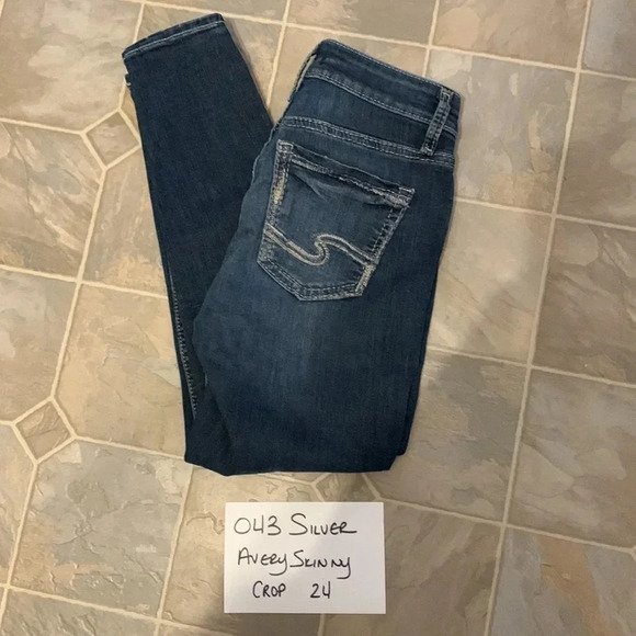 Silver Avery skinny crop jeans - Picture 6 of 6